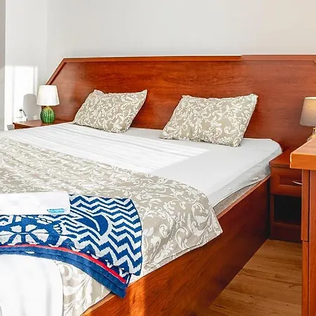 Nessebar's New Town Centre 2-bdr By Flаt Manаger Несебър