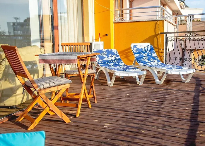 Apartment Nessebar's New Town Centre 2-bdr By Flаt Manаger