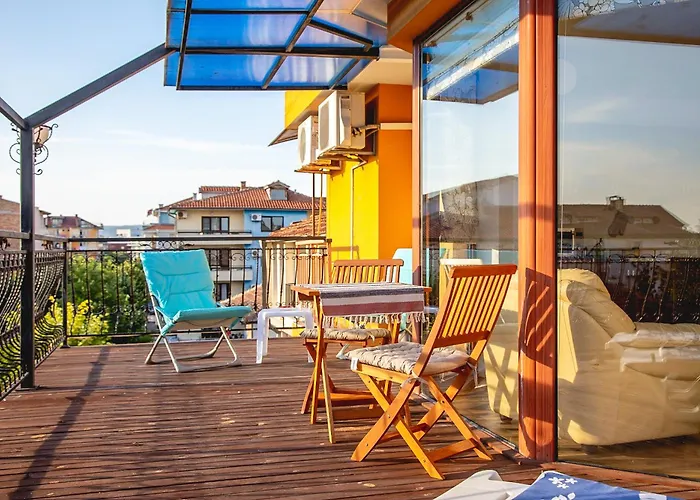 Apartment Nessebar's New Town Centre 2-bdr By Flаt Manаger